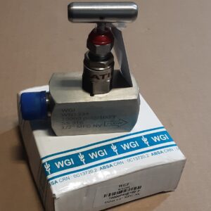NEEDLE VALVE 1/2" MXF 10,000PSI 316SS