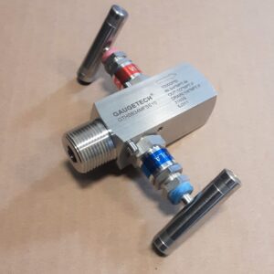 BLOCK & BLEED VALVE 3/4"NPTMX1/2"F 316SS