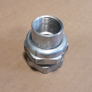 3/4" FEMALE UNION