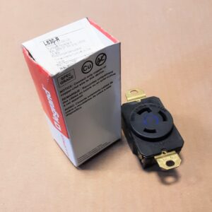 LOCKING SINGLE RECEPTACLE L6-30R