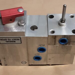 PILOT RELAY 1/4 NPT W MANUAL LEVER