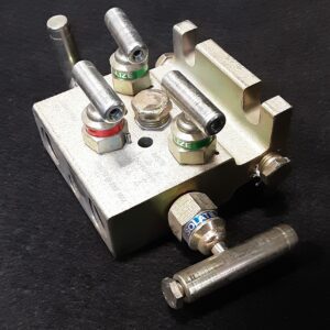 1/2"FNPT X FLANGE