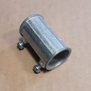 3/4" EMT SET SCREW COUPLING