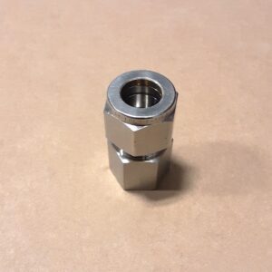 FEMALE CONNECTOR 1/2"TUBE X 1/4"FNPT SS