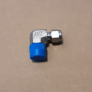 MALE 90D ELBOW 1/4"TUBE X 3/8"MNPT SS