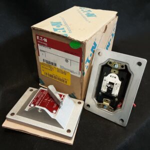 DISCONNECT SWITCH