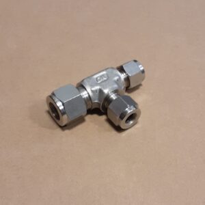 REDUCING UNION TEE 1/2X3/8X3/8" SS