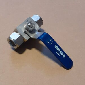BALL VALVE 10KPSI 1/2"FNPT FKM ORINGS