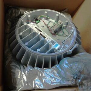 47.5/46W LED FIXTURE 100W 120/277VAC